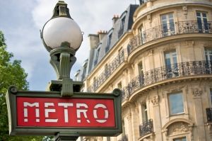 paris-metro-sign-1378508-m